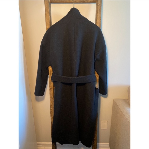 Zara Coat - Picture 9 of 10